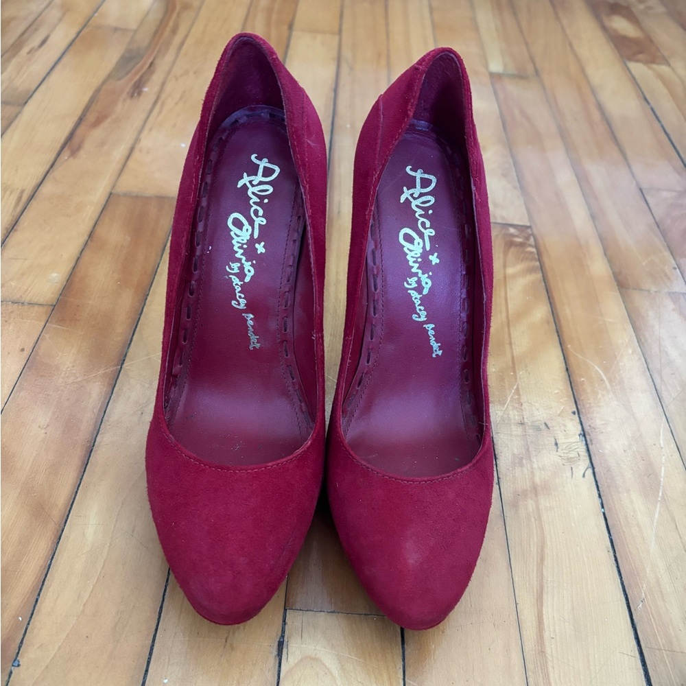 Alice + Olivia Burgundy Heels
